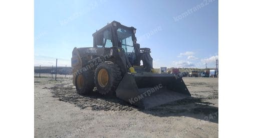 Мини погрузчик XCMG XT760