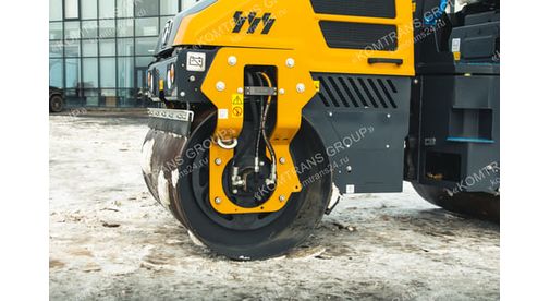 XCMG XD120-wheel-front Дорожный каток XCMG XD120
