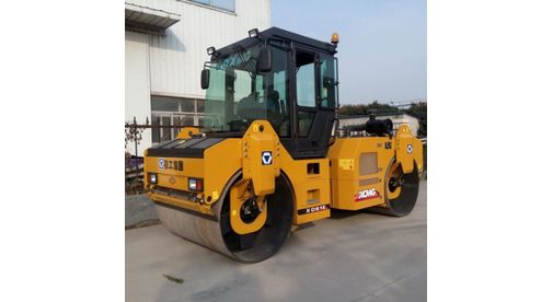 Каток XCMG XD81E Каток XCMG XD81E